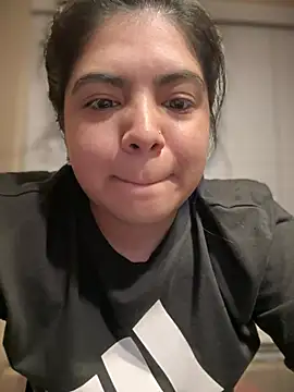 kimmiakiss22 online show from 25, 1, 2025