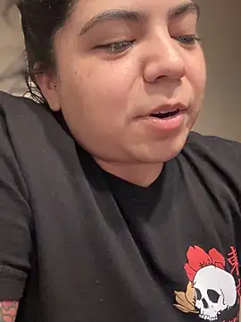 kimmiakiss22 online show from 8, 2, 2025