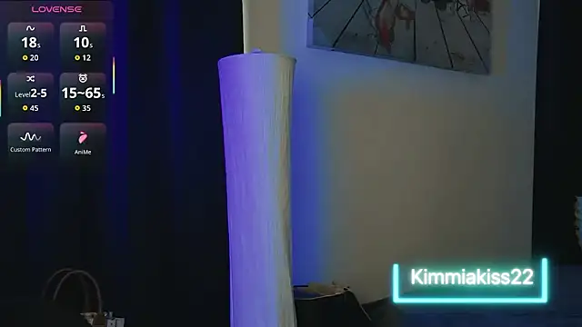 kimmiakiss22 online show from 10, 9, 2025