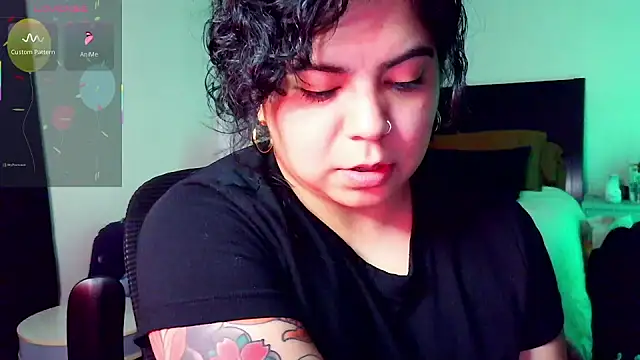 kimmiakiss22 online show from 16, 11, 2025