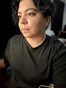 kimmiakiss22 online show from 18, 11, 2025