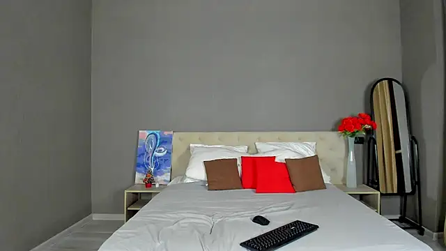 Katerina Ray online show from 7, 1, 2025