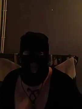 Snapshot of Lolabeluccia_xh_ chatting on 28, 11, 2025 Lolabeluccia xh online show from 28, 11, 2025