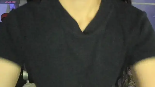 natasha logan  online show from 20, 10, 2025