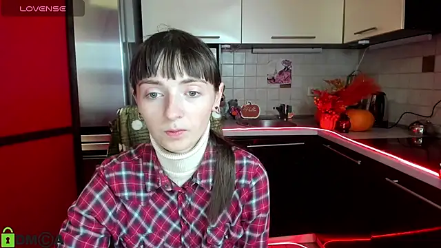 TayanaJons online show from 20, 11, 2025