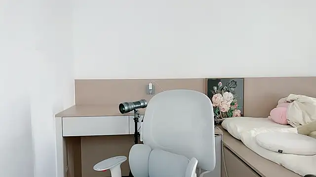 Snapshot of Judy520 chatting on 1, 11, 2025 Judy520 online show from 1, 11, 2025