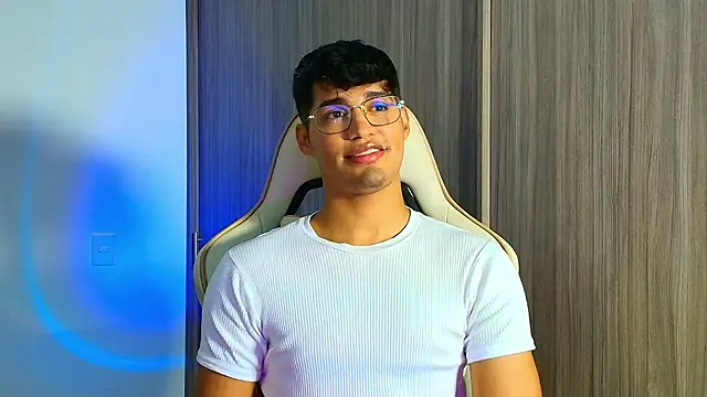 Jimmy Leeh  online show from 3, 2, 2026