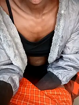 sweet vee42 online show from 1, 2, 2025