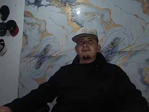 Snapshot of myke_andrade chatting on 5, 3, 2026 myke andrade online show from 5, 3, 2026