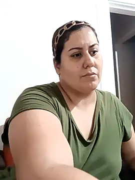 Snapshot of Giselle_allen_1 chatting on 18, 12, 2025 Giselle allen 1 online show from 18, 12, 2025