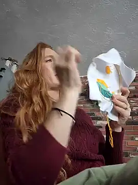 GoldenFlameGoddess online show from 5, 2, 2025