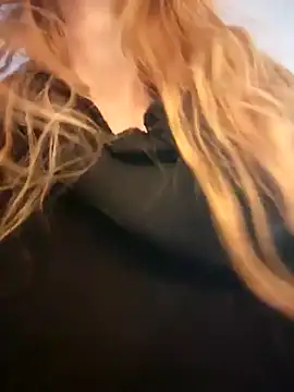 GoldenFlameGoddess online show from 7, 2, 2025