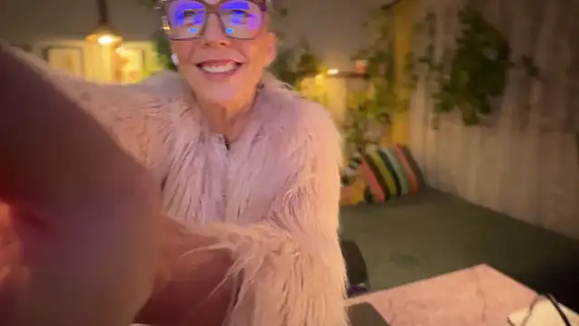 sunniedayz  online show from 21, 11, 2025