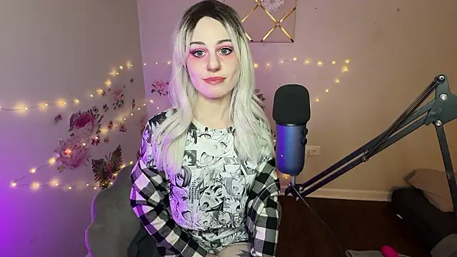 Starr1123 online show from 3, 2, 2026