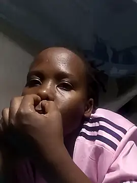 Queentesi online show from 12, 1, 2025