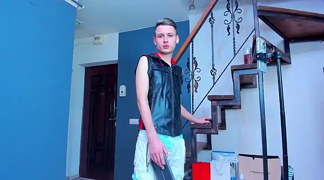 Snapshot of andboyfor6 chatting on 15, 2, 2025 andboyfor6 online show from 15, 2, 2025