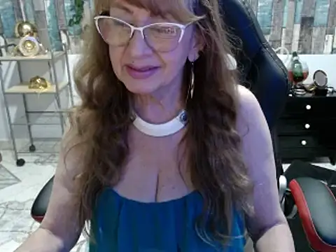 Snapshot of KarimaSarabe chatting on 21, 3, 2025 KarimaSarabe online show from 21, 3, 2025