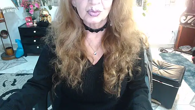 Snapshot of KarimaSarabe chatting on 22, 9, 2025 KarimaSarabe online show from 22, 9, 2025