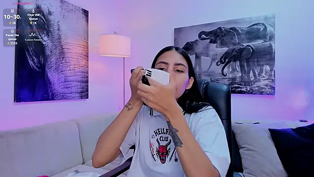 Snapshot of Ary_7 chatting on 14, 11, 2025 Ary 7 online show from 14, 11, 2025