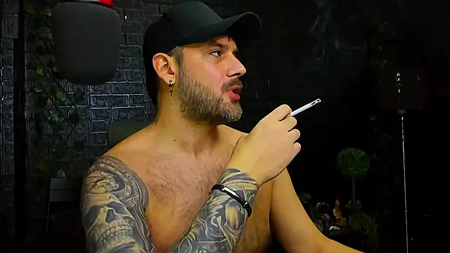 Snapshot of LexXHardy chatting on 1, 12, 2025 LexXHardy online show from 1, 12, 2025