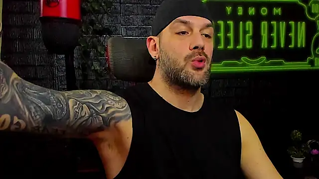 Snapshot of LexXHardy chatting on 10, 1, 2026 LexXHardy online show from 10, 1, 2026