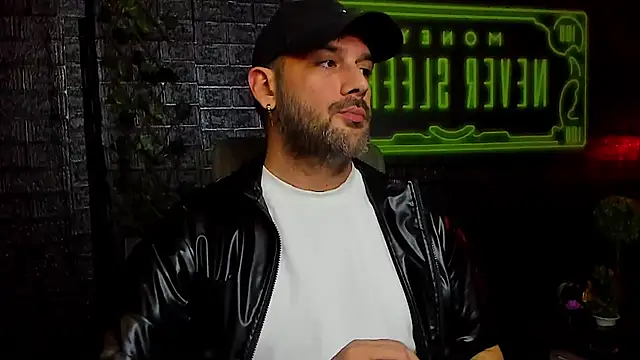 Snapshot of LexXHardy chatting on 12, 1, 2026 LexXHardy online show from 12, 1, 2026