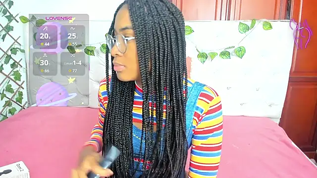 Snapshot of Andrea_Williams24 chatting on 18, 10, 2025 Andrea Williams24 online show from 18, 10, 2025