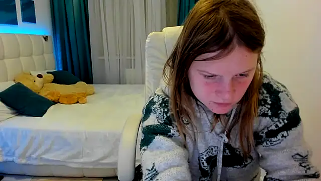 Kathlyn  Heath online show from 3, 3, 2025