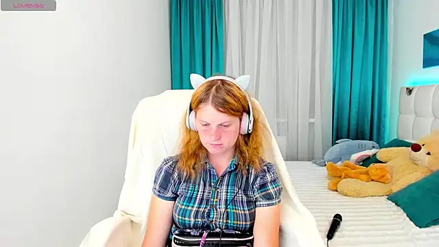 Kathlyn  Heath online show from 13, 9, 2025