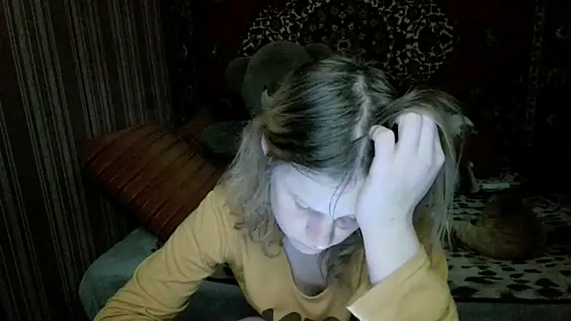 Kathlyn  Heath online show from 18, 12, 2025