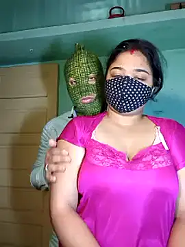 Snapshot of hotty_Sexy-couple chatting on 26, 12, 2024 hotty Sexy-couple online show from 26, 12, 2024