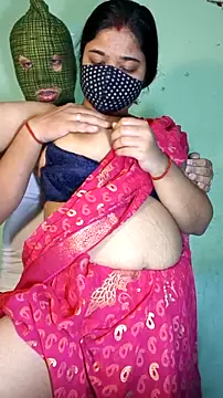 Snapshot of hotty_Sexy-couple chatting on 6, 2, 2025 hotty Sexy-couple online show from 6, 2, 2025