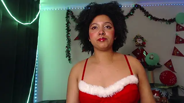 Snapshot of michell_bling1 chatting on 25, 12, 2024 michell bling1 online show from 25, 12, 2024