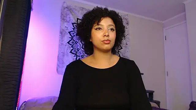 Snapshot of michell_bling1 chatting on 25, 1, 2025 michell bling1 online show from 25, 1, 2025