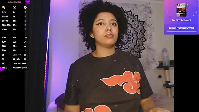 Snapshot of michell_bling1 chatting on 23, 3, 2025 michell bling1 online show from 23, 3, 2025