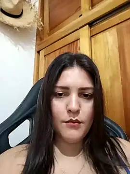 Mia Hampton online show from 19, 9, 2025