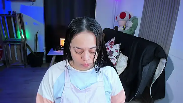 Cuttiealice online show from 7, 1, 2025
