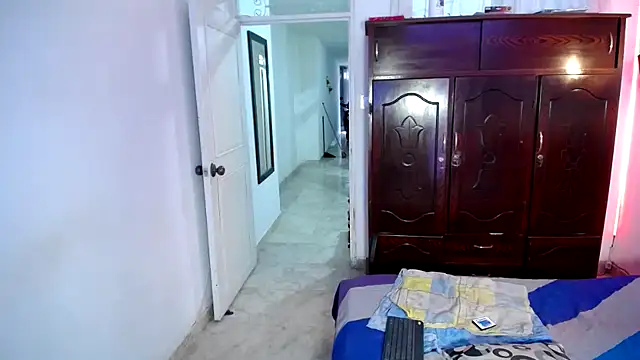 Snapshot of ivonne__hott1 chatting on 7, 3, 2025 ivonne hott1 online show from 7, 3, 2025