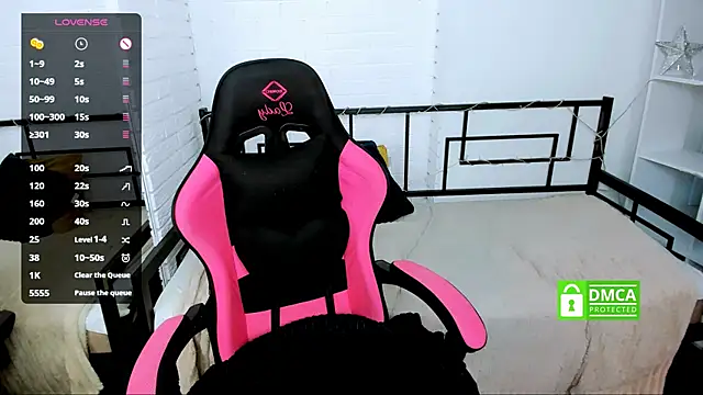 Snapshot of _Dian_A_Pr chatting on 28, 12, 2024 Dian A Pr online show from 28, 12, 2024