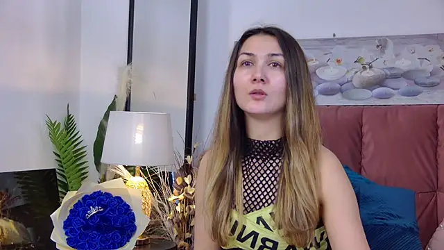 NicolLopeze online show from 3, 3, 2025