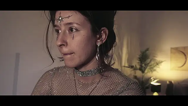 Snapshot of WebCora chatting on 21, 12, 2024 WebCora online show from 21, 12, 2024