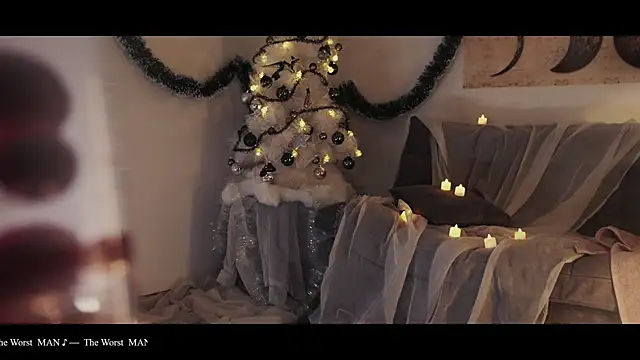 Snapshot of WebCora chatting on 3, 1, 2025 WebCora online show from 3, 1, 2025