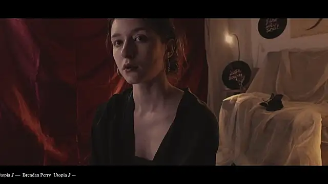 Snapshot of WebCora chatting on 28, 2, 2025 WebCora online show from 28, 2, 2025