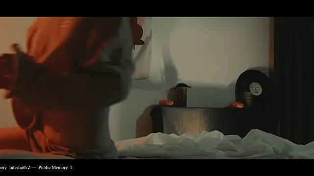 Snapshot of WebCora chatting on 19, 10, 2025 WebCora online show from 19, 10, 2025