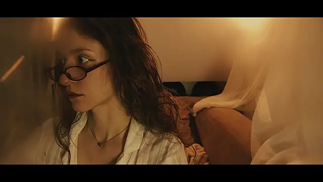 Snapshot of WebCora chatting on 5, 11, 2025 WebCora online show from 5, 11, 2025