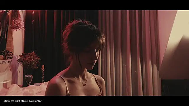 Snapshot of WebCora chatting on 16, 11, 2025 WebCora online show from 16, 11, 2025