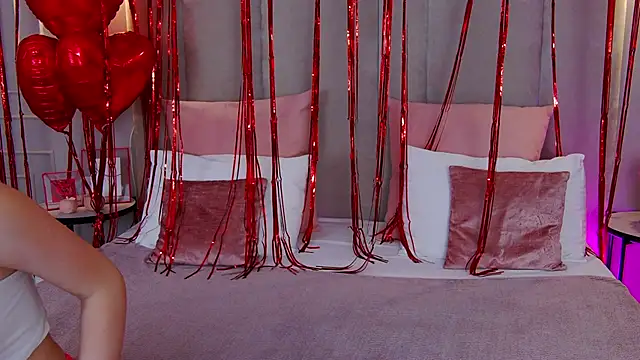 Betty Bridge online show from 11, 2, 2025