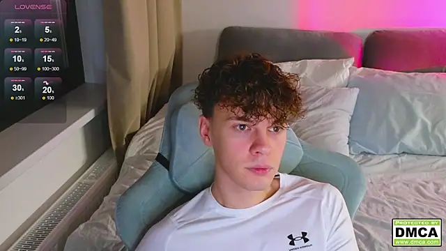 Snapshot of cute_thomas chatting on 18, 11, 2025 cute thomas online show from 18, 11, 2025