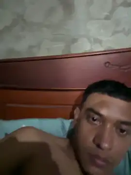 Snapshot of suarezz chatting on 18, 12, 2025 suarezz online show from 18, 12, 2025