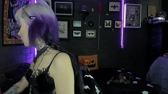 insania 9999  online show from 20, 10, 2025